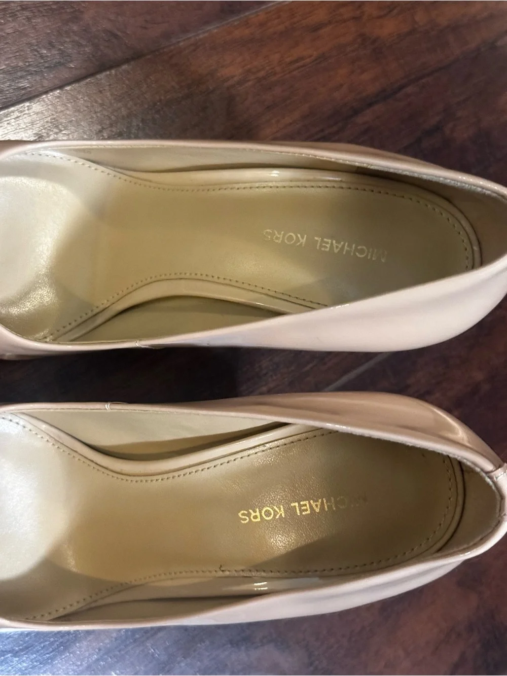 Michael Kors Elyse High Pump Heels Sz 6